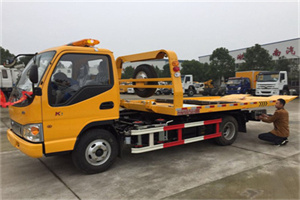 海门哪里有拖车服务